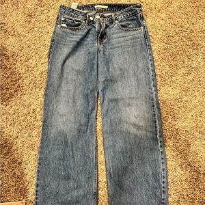 Levi low loose w28